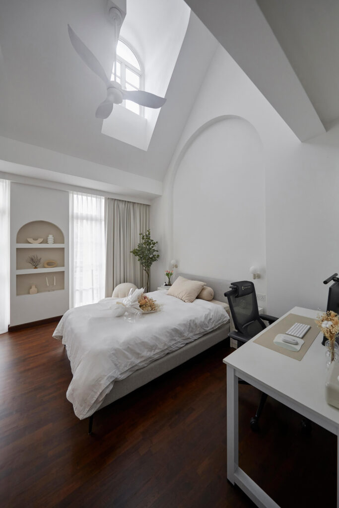 Arched window design for a modern contemporary landed home